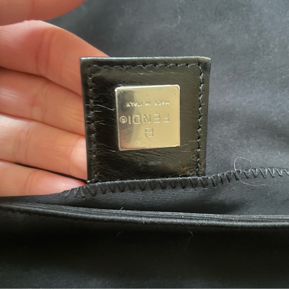 💯 FENDI BAGUETTE Black Cloth Shoulder Bag - Picture 10 of 15